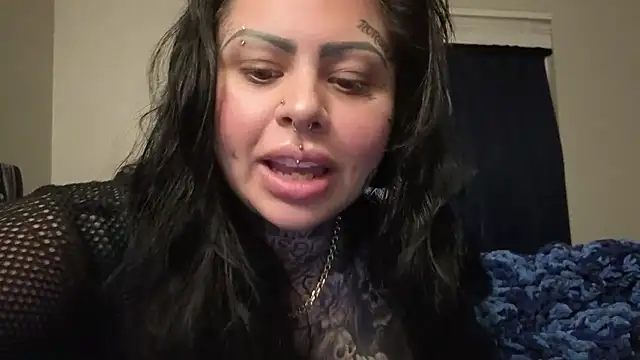 chicanachic13 webcam