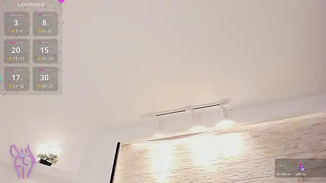 olivia_kollins webcam