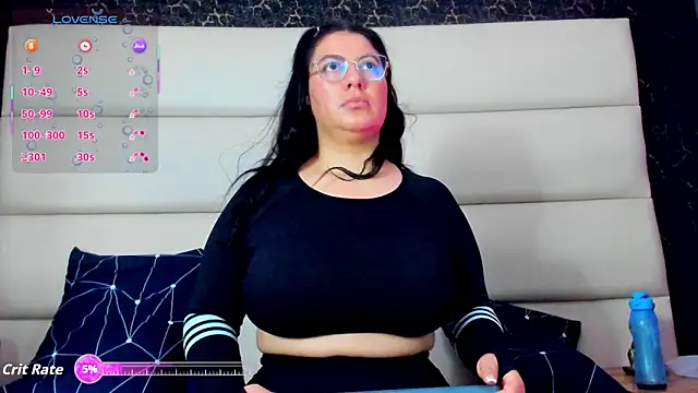 alice_morris77 webcam