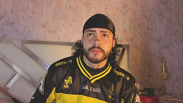 Benny_and_Mark webcam