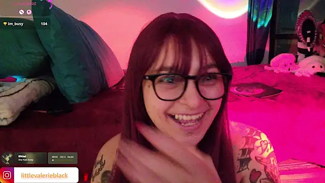 littlevalerie webcam