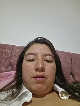 annyaparis (F young) - Hey bb