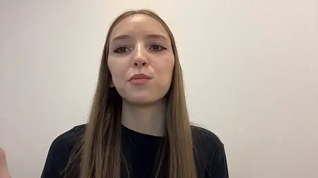 TanjaBrounson webcam