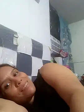 alexandra-queen webcam