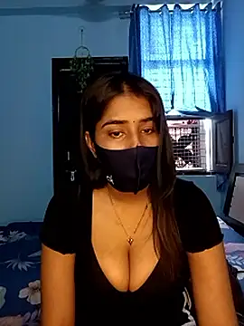 HotShanayaXO webcam