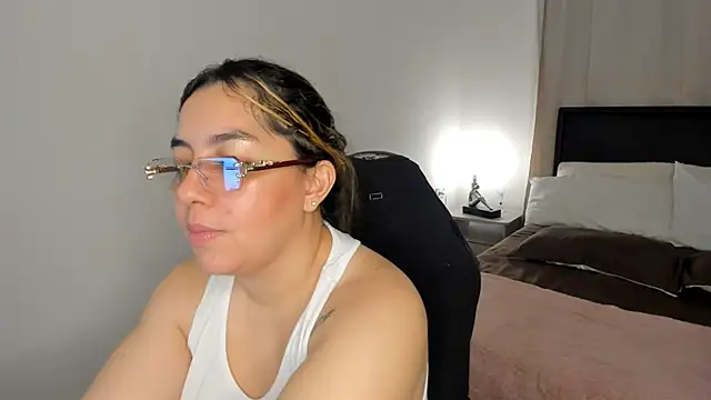 brithany_olson25 webcam