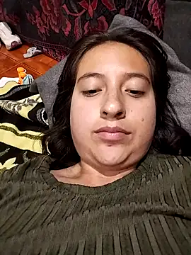 MaskedLatinaX webcam