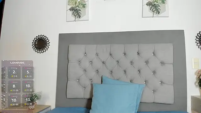 Arya_Grey webcam