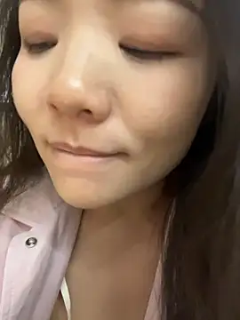 xiaochengzi505 webcam