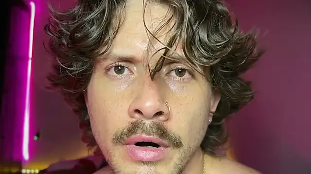 mcklister_kinky_feets webcam