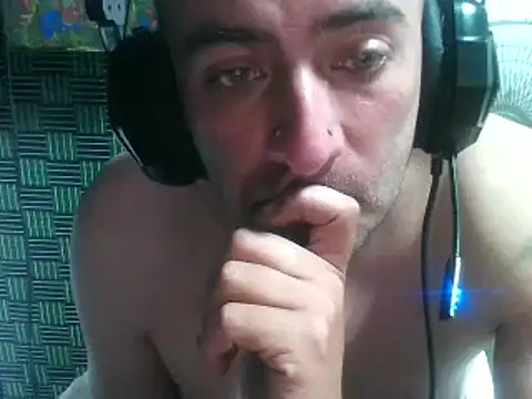 AlxAmr89 webcam