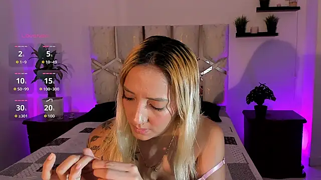 Amanda_klaire webcam