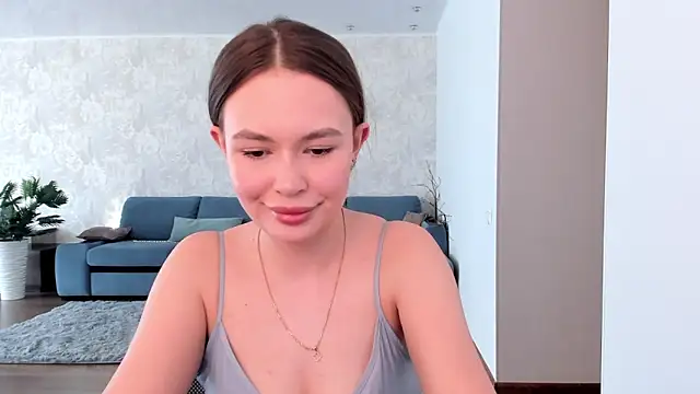 kittiangel00 - Kittiangel00's free webcam - UK Sex Cams