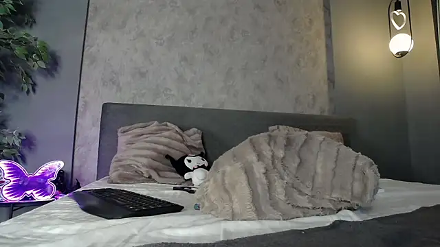 ScarlettJakobs webcam