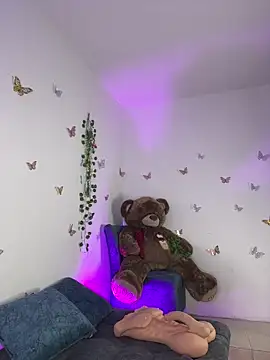 veronica__olsonn webcam