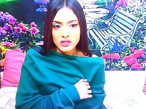 IndianPretty14u2Luv webcam