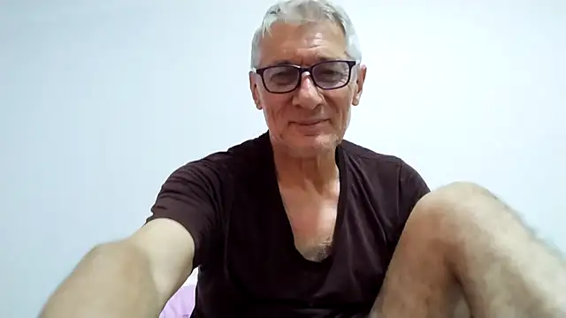 BIGUNCUTHARDCOCK webcam