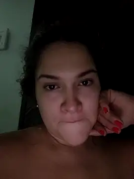 Sara_smiiith211 webcam