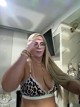 LARIANA_RIVERA23 webcam