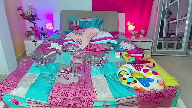 Kendralove31xxx webcam