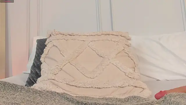 CharlotteBrownn_ webcam