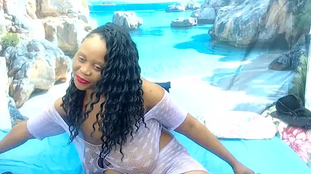 AUGUSTBLOOMxx webcam