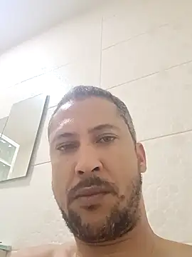 Arrombador20's live cam