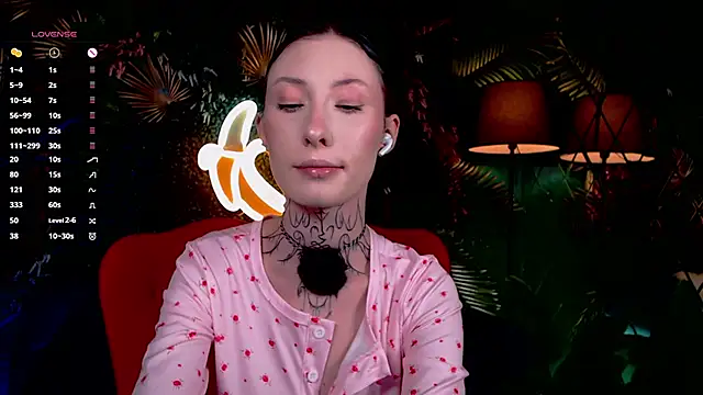 roxy_morrison_x webcam