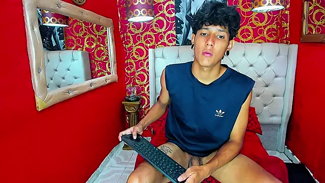 straightyoungpein webcam