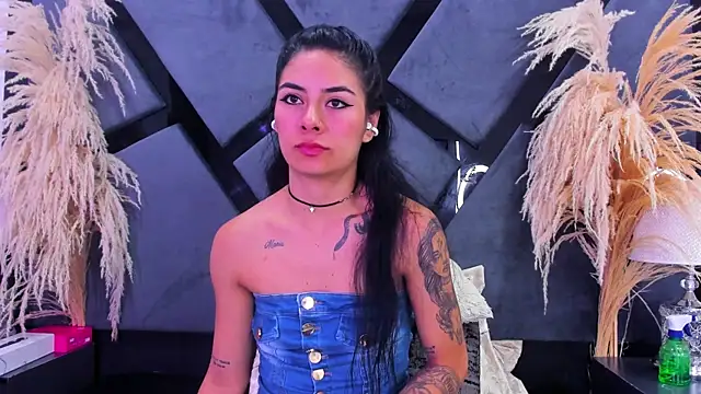 NicoleEsposito webcam