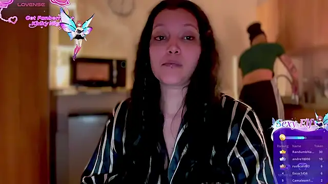 MarcellaGriffin webcam