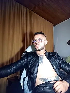 sebastian_horny webcam