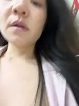 美女xiaochengzi505在线直播