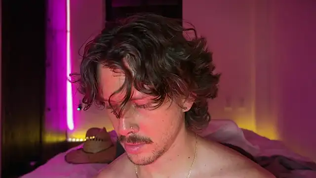 mcklister_kinky_feets webcam