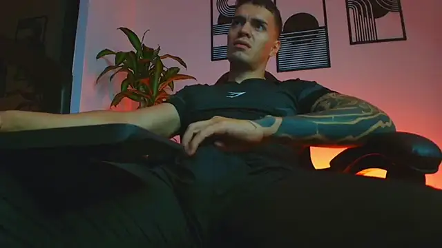 ALPHA_DOMINUS_ webcam