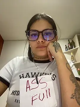 Whore_Disgusting_Dirty webcam