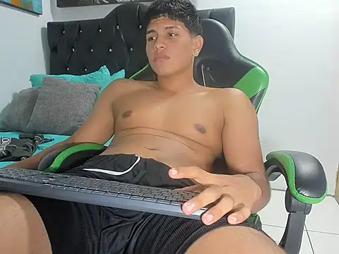 magnust_miller_ webcam