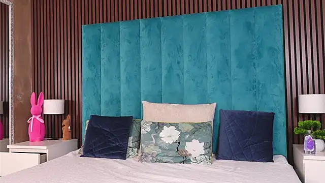 AnyaHappiness live sex cam