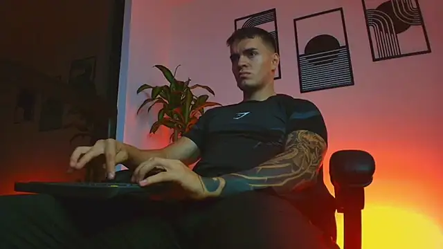 ALPHA_DOMINUS_ webcam