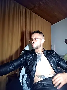 sebastian_horny webcam