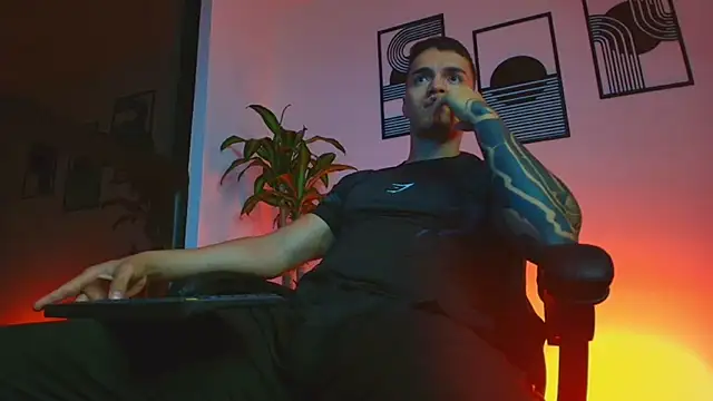 ALPHA_DOMINUS_ webcam