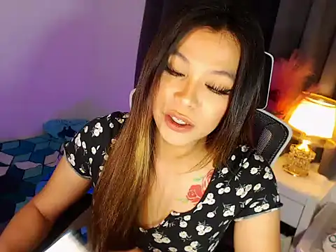 MajesticKitana webcam