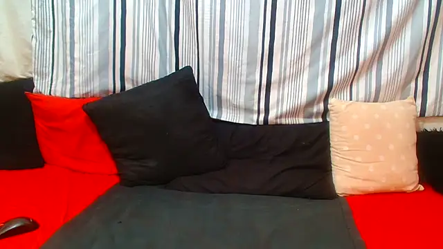 AfricanBigAssxx98 webcam