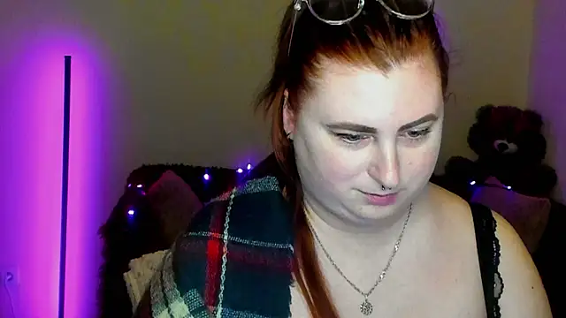 Alicia_love00 webcam