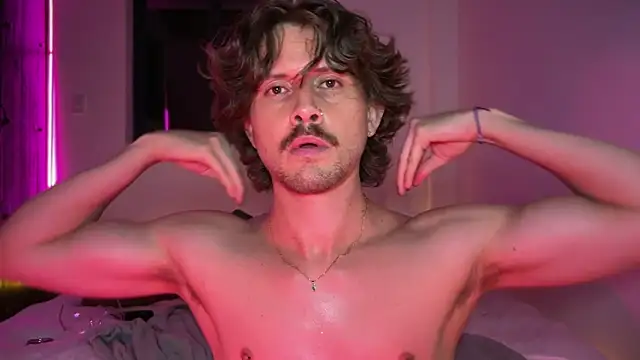 mcklister_kinky_feets