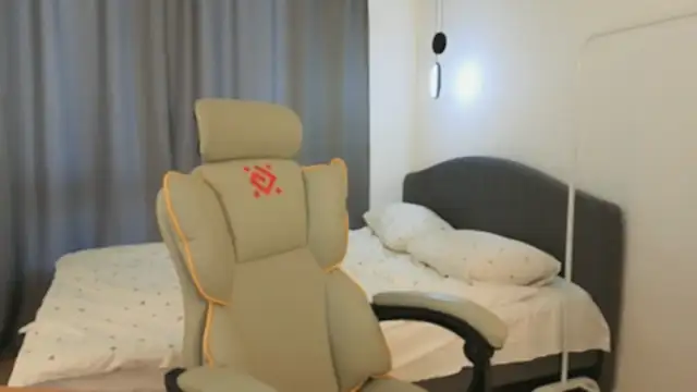 yourrdanceteacher webcam