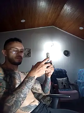 sebastian_horny webcam