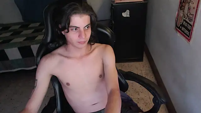 Elastic_Fantasy webcam