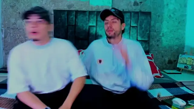 alex_and_christhoper webcam