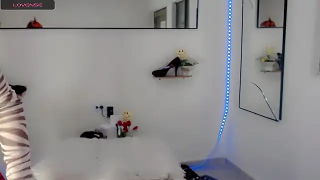 NathalialLooes webcam